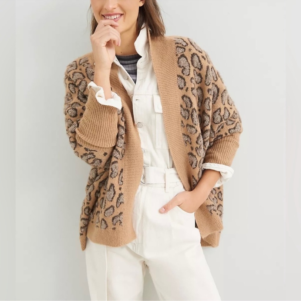 Anthropologie Akemi + Kin Hadley Sweater Kimono in Leopard Print One Size